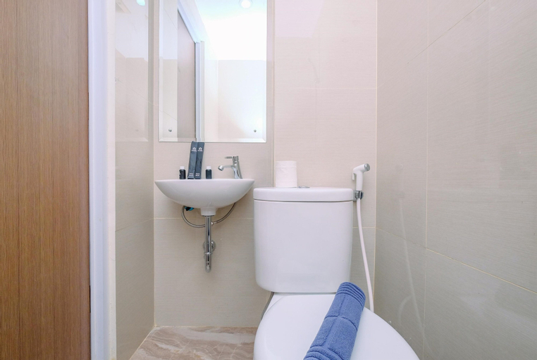 Bathroom 15