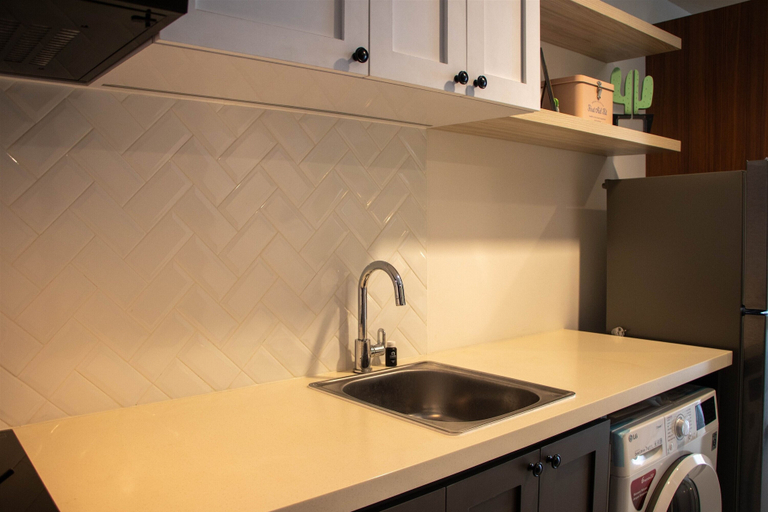 Others 4, Well Appointed And Homey Studio At West Vista Apartment, Jakarta Barat