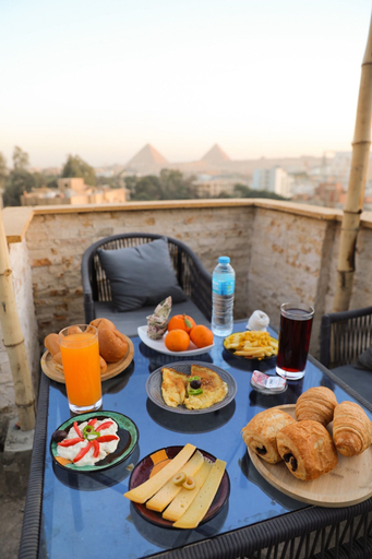 Food & Drinks 4, King tout hotel, Kirdasah