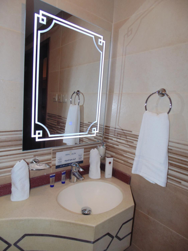 Bathroom 5, Sokoon Hotel, Al Madinah Al Munawwarah