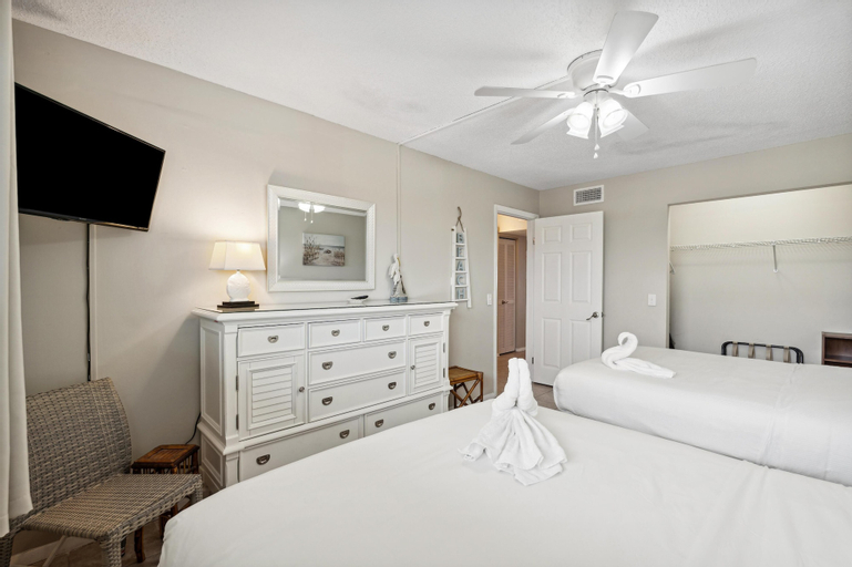 Bedroom 26