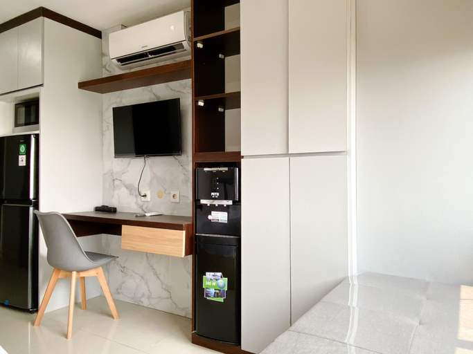 Others 3, Minimalist And Comfy Studio At Pollux Chadstone Apartment, Cikarang