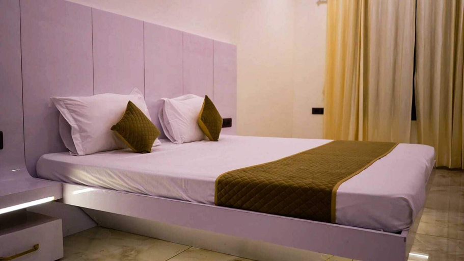 Bedroom 2, Krishan Vatika, Kanpur Nagar
