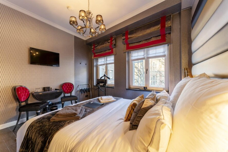 Bedroom 4, La Belle 10 Boutique Hotel, Köln