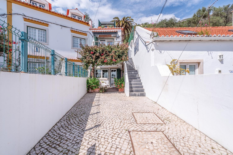 Exterior & Views 1, JOIVY Seaside Haven Beach House or Studio Retreat, Setúbal