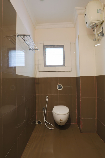 Bathroom 3, Goroomgo Hotel Hi5 Stay Bhubaneswar, Cuttack