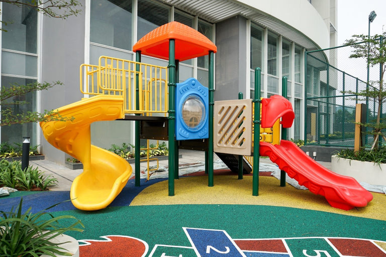 Family & Kids, Chic And Cozy Studio Apartment At Ciputra International, West Jakarta