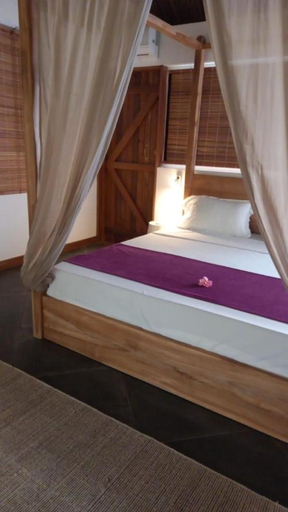 Bedroom 2, Brahmanhut - Eco Hut experience in harmony with nature, wellbeing and spirit