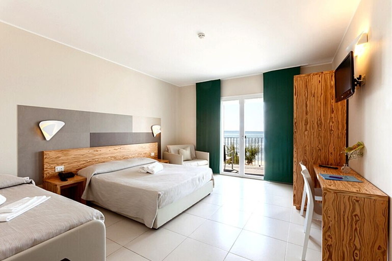 Bedroom 3, Hotel la Spiaggia, Lecce