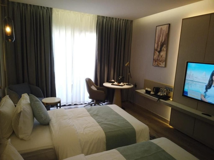 Bedroom 3, H Luxury Hotel, Wadi Musa
