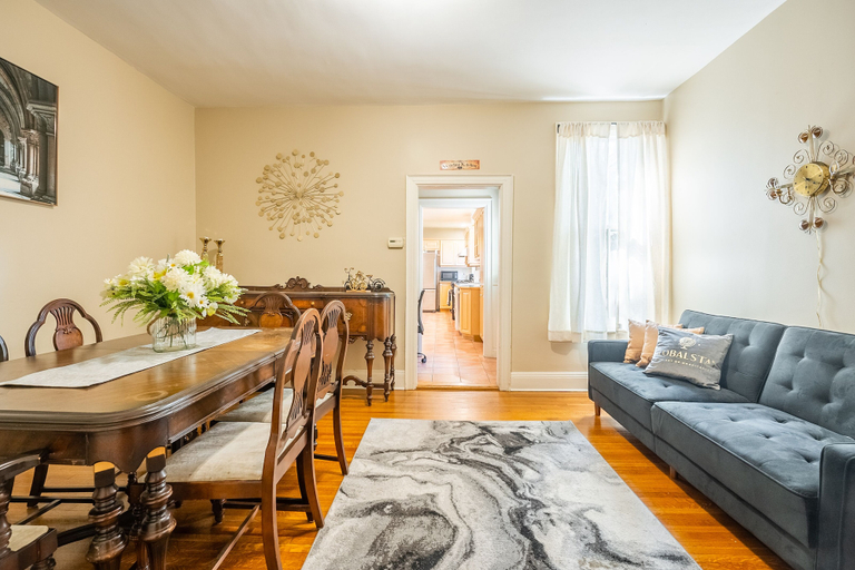 Others 5, Cozy 5 Bedroom House in Downtown Toronto, Toronto