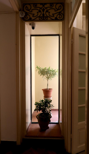 Others 4, Le stanze di Bianca, Palermo