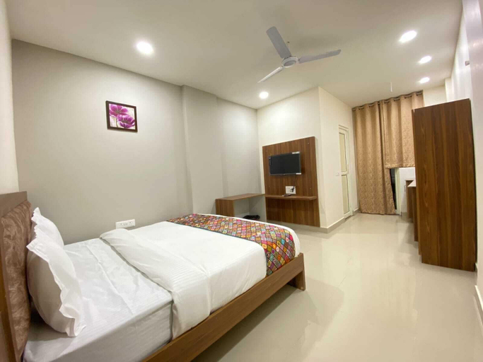 Bedroom 3, Hotel Vistacrest Noida Sector 35, Gautam Buddha Nagar