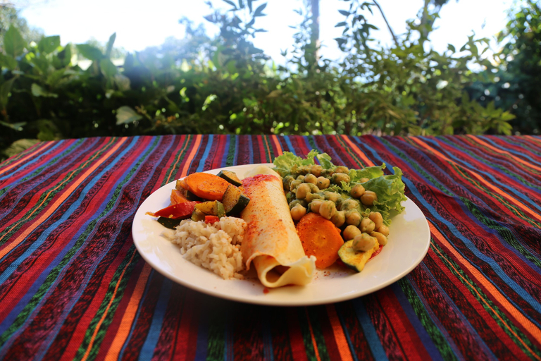 Food & Drinks 4, Saasil Retreat, Santa Cruz La Laguna