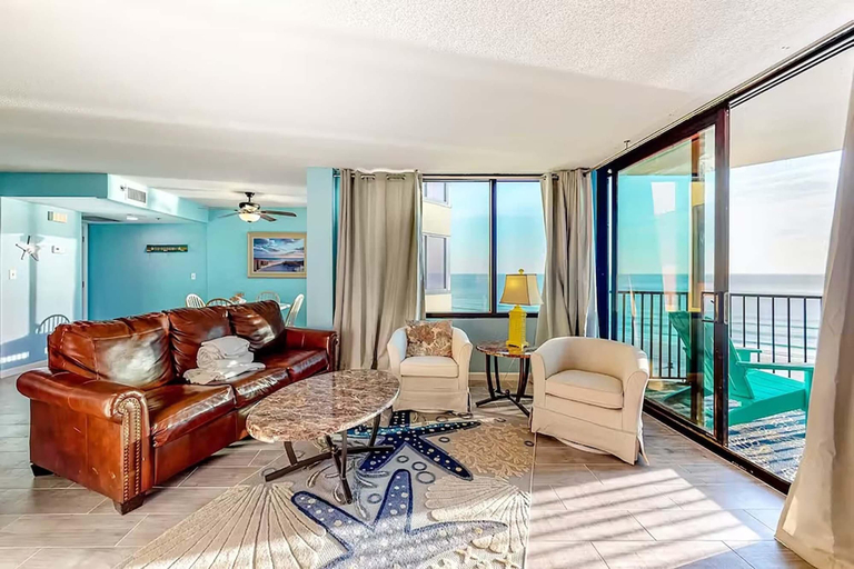 Others 5, Sunbird 606w, Bay