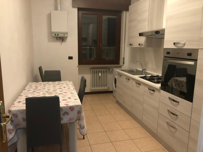 Others 5, Sofia's house, Verona