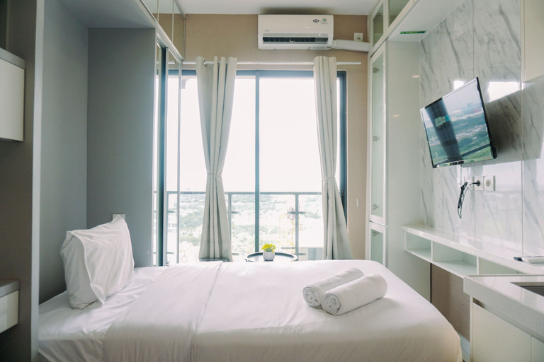 Bedroom 3, Best Deal And Strategic Studio Sky House Bsd Apartment, South Tangerang