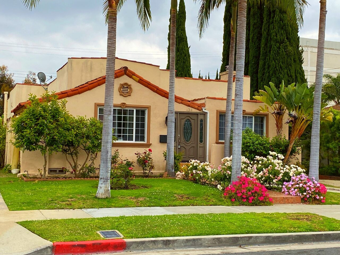 Exterior & Views 2, 3Bd Beverly Hills Home, Los Angeles