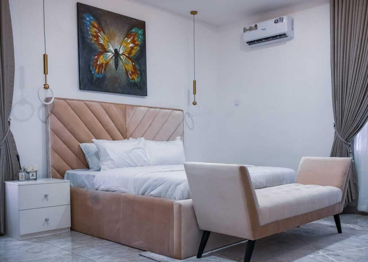 Others 4, 4 bedroom terrace with pool & chef, Eti-Osa
