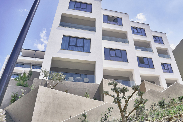 Exterior & Views 2, AZAR LUXURY SUITES, Vlorës