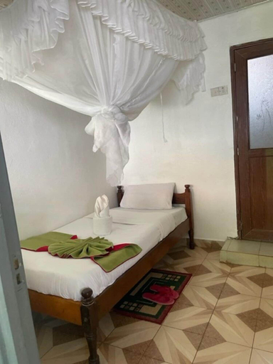 Bedroom 2, Jungle Green Resort - Kiutine, Igembe Central