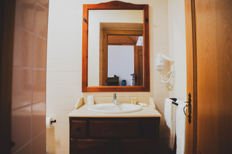 Bathroom 3, Casa de Campo da Quinta da Pegada, Óbidos