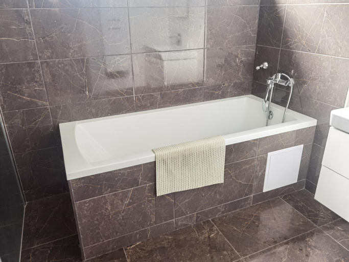 Bathroom 3, Sunset House Piestany Cervena Veza, Pieštany