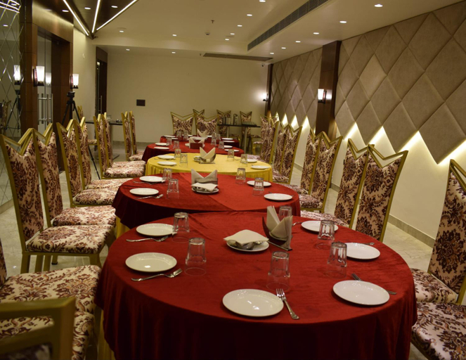 Food & Drinks 5, HOTEL TAJ PEARL, Agra