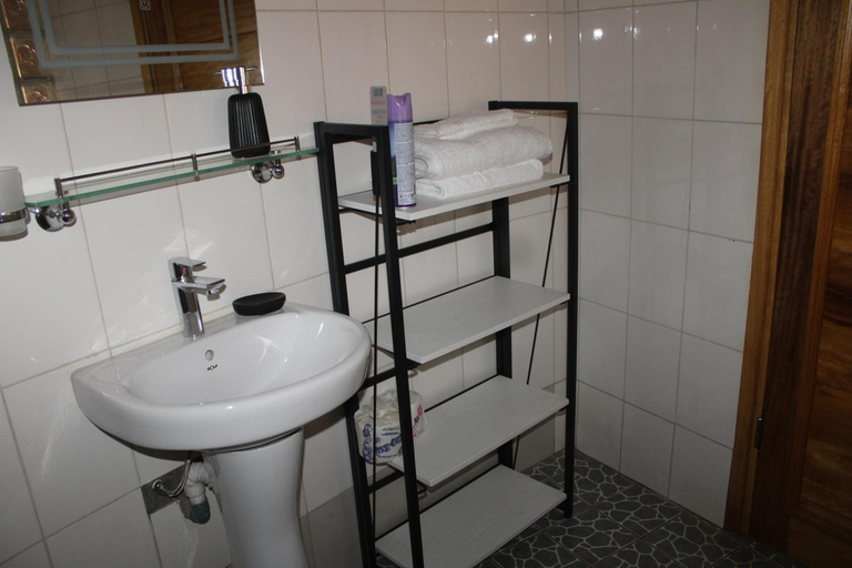 Bathroom, Village Noah, Mfoundi