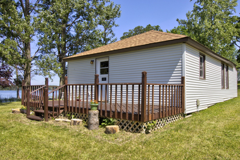 Exterior & Views 2, Legacy Lakeside Resort, Otter Tail