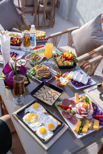 Food & Drinks 5, king of pharaohs, Al-Ahram