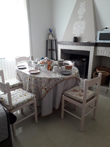Others 5, Cospea B&B, Terni
