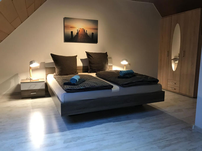 Monteur - Privat Zimmer Langerwehe Geich, Düren