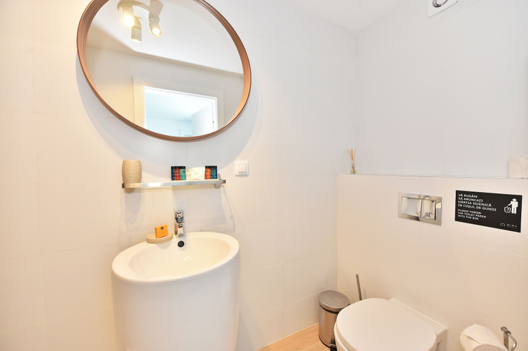 Bathroom 4, Mira by Atra, Tesila