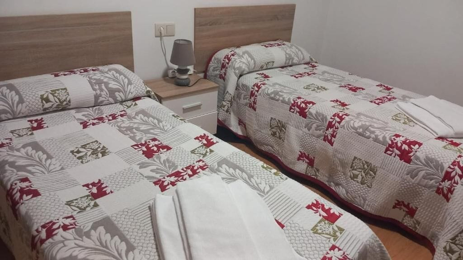 Bedroom, Alojamiento Caldas de Reis - Pensión, Pontevedra