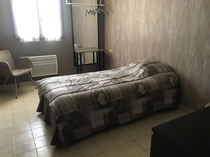 Bedroom 2, Chambre d'hote " L'Albizia ", Hérault