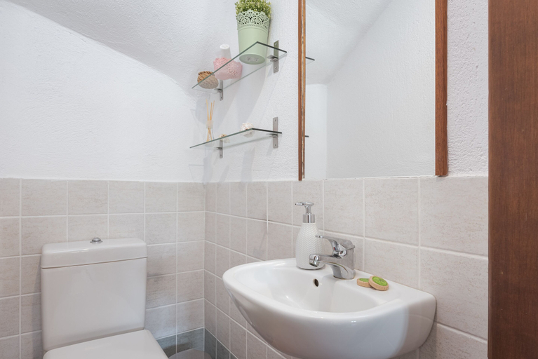 Bathroom 4, Nature Retreat Skiathos Villa, Thessaly