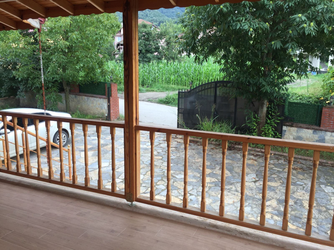 Terrace/patio, Sapanca mavi yeşil köy evi, Izmit