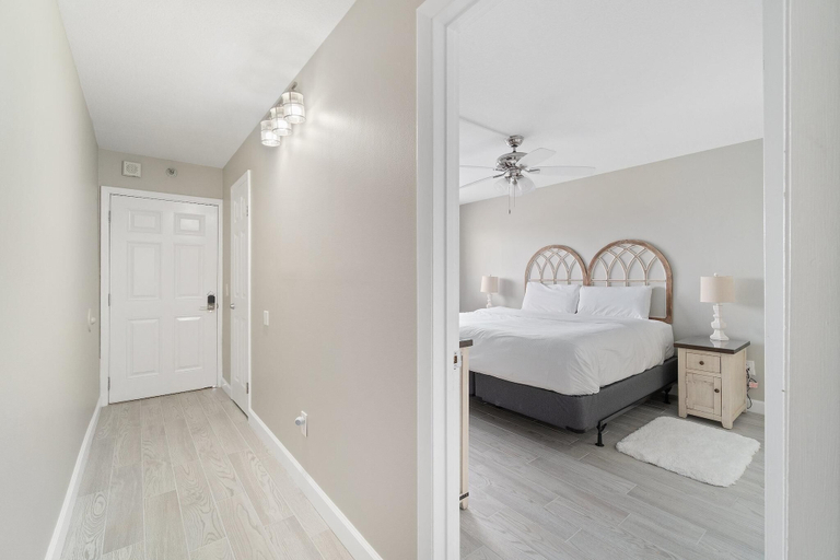 Bedroom 2, The Summit 529, Bay