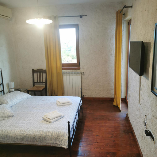Others 4, B&B Feral, Rovinj