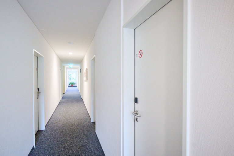 Others 5, Smart Hotel Kreisel -- Self Check-in, March