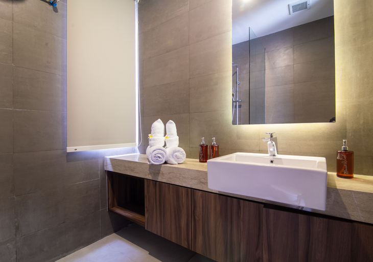 Bathroom 2, De Kunyit Villa, Tabanan