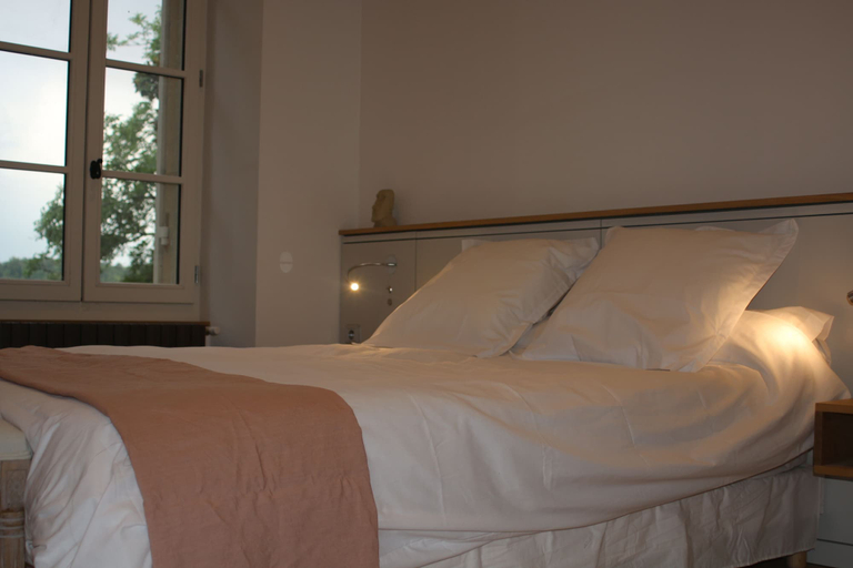 Bedroom 3, Malis Castéra Le petit château, Gironde