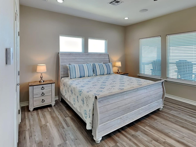 Bedroom 3, The Lodge On Salt Lake, Aransas