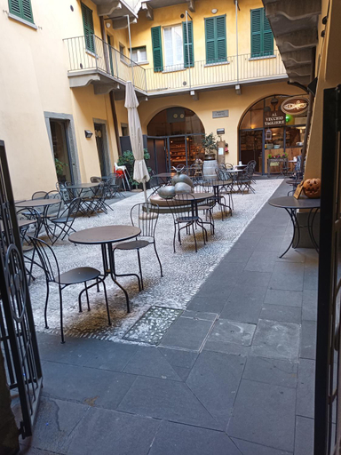 Food & Drinks, "A casa di Giacomo" Luxury Rooms con aria condizionata, Bergamo