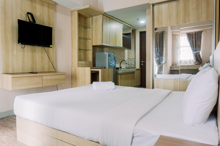 Bedroom 2, Modern And Nice Studio At Parkland Avenue Apartment, Tangerang Selatan