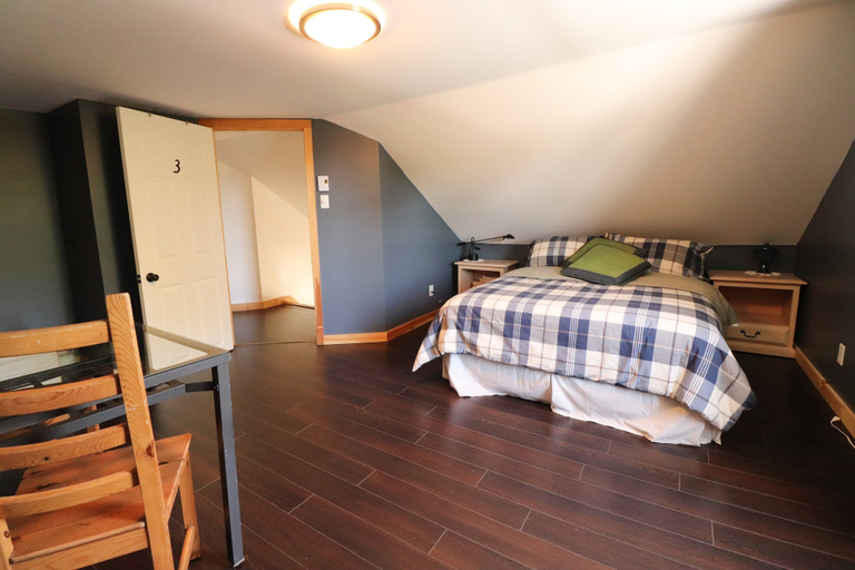 Bedroom 3, Auberge Le Sunshine - Café-bistro, Memphrémagog