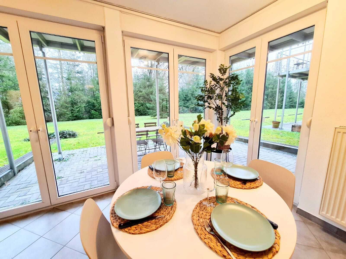 Others 5, New 1 Bedroom Flat with Balcony & Garden, Luxembourg