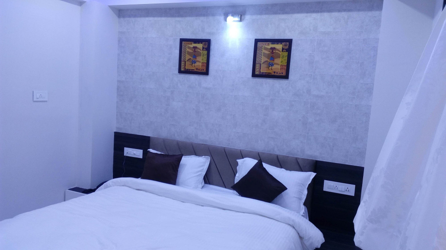 Bedroom 2, Hotel Best Velly, Gandhinagar