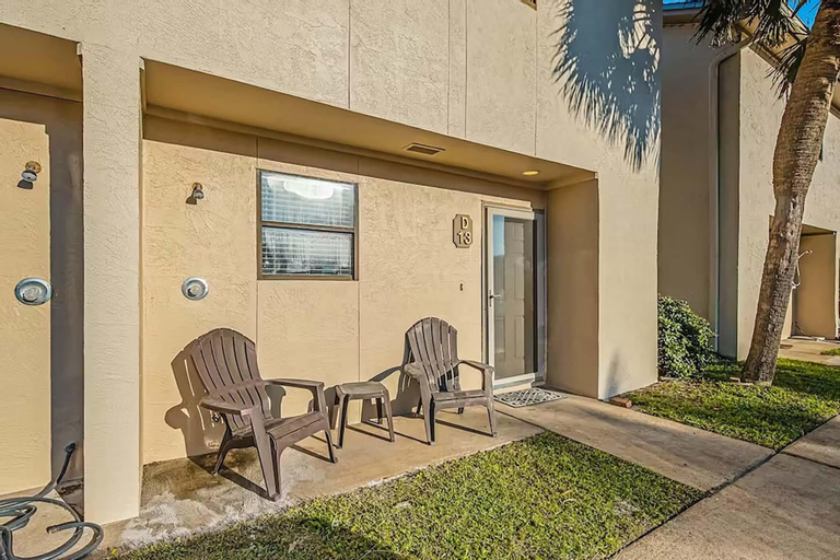 Exterior & Views 2, Sugar Beach D-13, Escambia